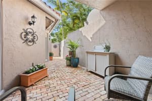 200 COCOANUT AVENUE, SARASOTA, FL 34236 - MLS#MFRA4677723