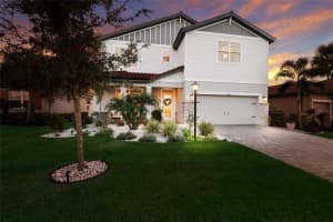 14008 GREEN HAMMOCK PLACE, LAKEWOOD RANCH, FL 34211 - MLS#MFRA4677739