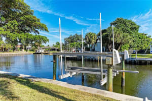5353 CAPE LEYTE DRIVE, SARASOTA, FL 34242 Sold 02/25/26