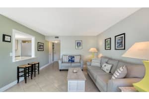 10125 MANATEE AVENUE, BRADENTON, FL 34209 - MLS#MFRA4677770