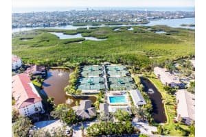 5450 EAGLES POINT CIRCLE, SARASOTA, FL 34231 - MLS#MFRA4677803