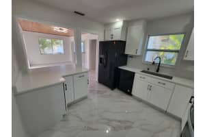 2784 MARTIN STREET, SARASOTA, FL 34237 Sold 02/10/26