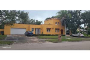 322 Buena Vista Ave, SARASOTA