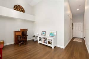 5240 HYLAND HILLS AVENUE, SARASOTA, FL 34241 - MLS#MFRA4677873