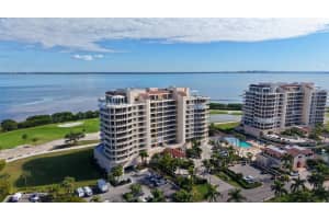 3060 GRAND BAY BOULEVARD, LONGBOAT KEY, FL 34228 - MLS#MFRA4677880