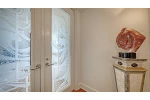 3060 GRAND BAY BOULEVARD, LONGBOAT KEY, FL 34228 - MLS#MFRA4677880