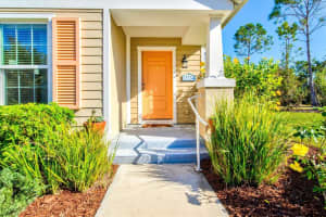 12734 SHIMMERING OAK CIRCLE, VENICE, FL 34293 - MLS#MFRA4677911