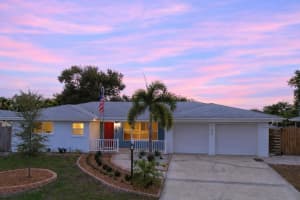 2426 TANGERINE DRIVE, SARASOTA, FL 34239 - MLS#MFRA4677971