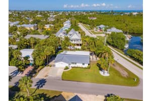 414 79TH STREET, HOLMES BEACH, FL 34217 - MLS#MFRA4677980
