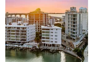 660 Golden Gate Pt #61, SARASOTA