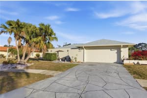 1691 FLEETWOOD DRIVE, SARASOTA, FL 34232 - MLS#MFRA4678015