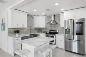 6531 2ND AVENUE, ST PETERSBURG, FL 33707 - MLS#MFRA4678023