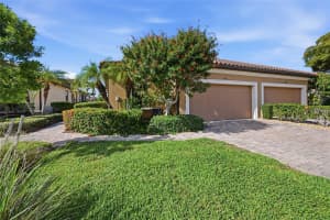 5879 CAVANO DRIVE, SARASOTA, FL 34231 - MLS#MFRA4678039