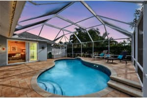 5722 FERN OAK COURT, SARASOTA, FL 34232 - MLS#MFRA4678050