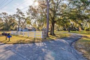 6812 41ST AVENUE, BRADENTON, FL 34208 - MLS#MFRA4678055