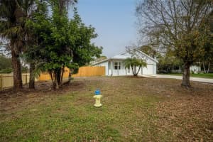 2405 VALENTINE STREET, SARASOTA, FL 34238 - MLS#MFRA4678057