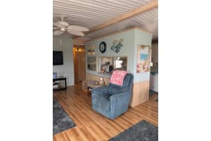 2036 MOBILE ESTATES DRIVE, SARASOTA, FL 34231 - MLS#MFRA4678066