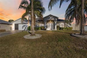 925 Ne 4th Ave, CAPE CORAL