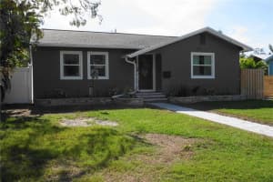 1116 30th Ave N, ST PETERSBURG