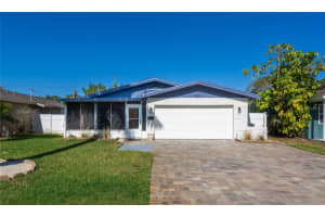 1825 Shore Acres Blvd Ne, ST PETERSBURG