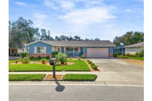 5852 Whistlewood Cir, SARASOTA