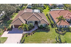 4798 HANGING MOSS LANE, SARASOTA, FL 34238 - MLS#MFRA4678193