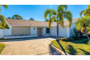 1413 63rd St W, BRADENTON