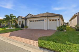 6308 PINEHURST LOOP, WINTER HAVEN, FL 33884 - MLS#MFRA4678252