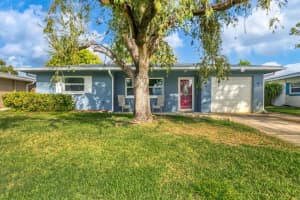 1716 SUFFOLK DRIVE, CLEARWATER, FL 33756 - MLS#MFRA4678269