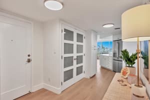 5300 OCEAN BOULEVARD, SARASOTA, FL 34242 - MLS#MFRA4678274