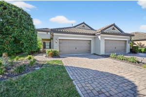 6342 POSITANO COURT, SARASOTA, FL 34243 - MLS#MFRA4678314