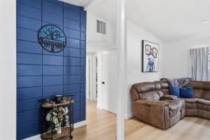 4643 BROOKSDALE DRIVE, SARASOTA, FL 34232 - MLS#MFRA4678321