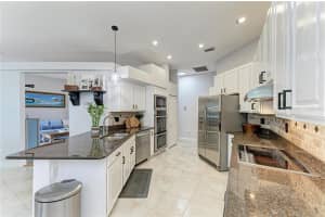 411 75TH STREET, BRADENTON, FL 34209 - MLS#MFRA4678331