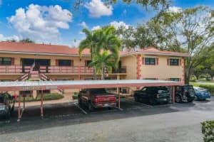 8162 TERRACE GARDEN DRIVE, ST PETERSBURG, FL 33709 - MLS#MFRA4678346