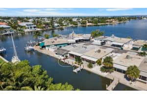 26 Seaside Ct, HOLMES BEACH