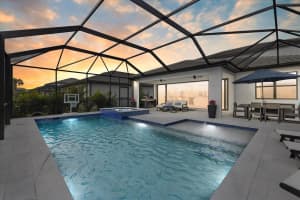 5576 SILVERSIDE PINE COURT, LAKEWOOD RANCH, FL 34211 - MLS#MFRA4678378