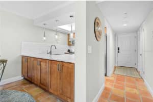 8750 MIDNIGHT PASS ROAD, SARASOTA, FL 34242 - MLS#MFRA4678408