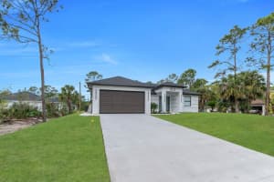 803 DESOTO AVENUE, LEHIGH ACRES, FL 33972 - MLS#MFRA4678506