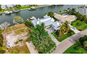 681 OLD COMPASS ROAD, LONGBOAT KEY, FL 34228 - MLS#MFRA4678515