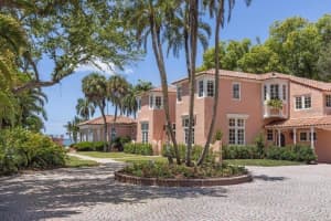 4511 BAY SHORE ROAD, SARASOTA, FL 34234 - MLS#MFRA4678538