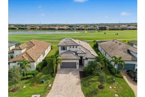 5713 Cheech Gln, LAKEWOOD RANCH