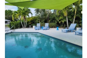 8010 MARINA DRIVE, HOLMES BEACH, FL 34217 - MLS#MFRA4678584