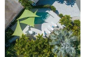 8010 MARINA DRIVE, HOLMES BEACH, FL 34217 - MLS#MFRA4678584