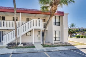 1801 Gulf Dr N #211, BRADENTON BEACH