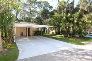 4755 VILLAGE GARDENS DRIVE, SARASOTA, FL 34234 - MLS#MFRA4678636