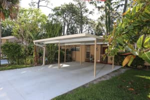 4755 VILLAGE GARDENS DRIVE, SARASOTA, FL 34234 - MLS#MFRA4678636