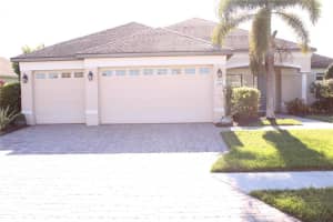 629 Rosemary Cir, BRADENTON