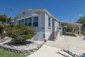 8225 DREW STREET, ENGLEWOOD, FL 34224 - MLS#MFRA4678671