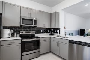 6253 WHETSTONE COURT, PALMETTO, FL 34221 - MLS#MFRA4678679