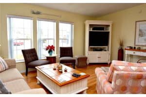 817 GREEN CIRCLE, VENICE, FL 34285 - MLS#MFRA4678782